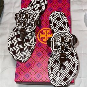 Tory Burch Geometric Brown and White Sandals